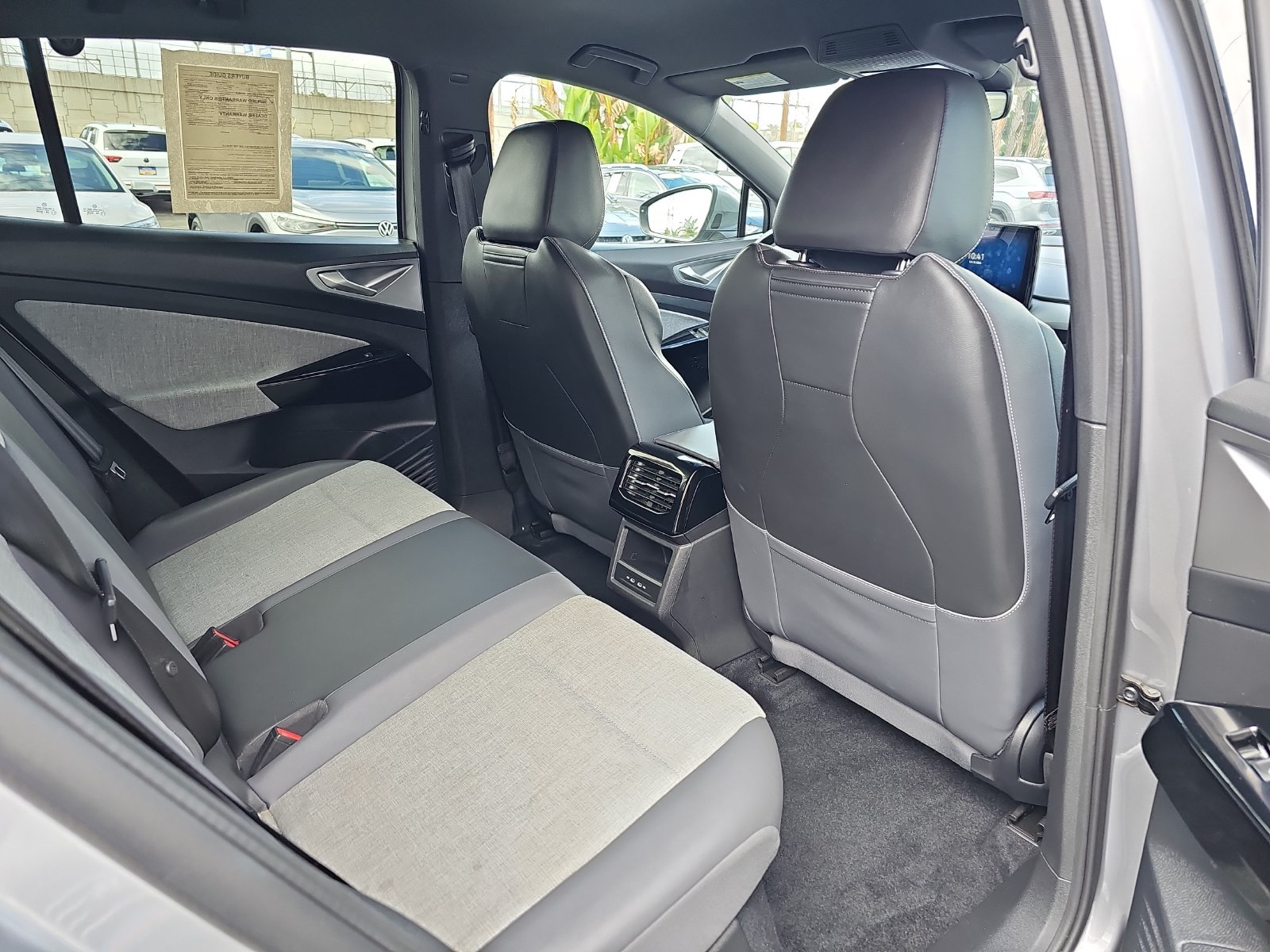 Used 2023 Volkswagen ID.4 Pro RWD image 14