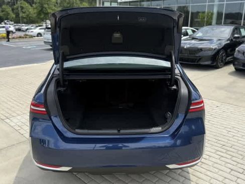 Certified 2025 BMW 530i RWD image 17