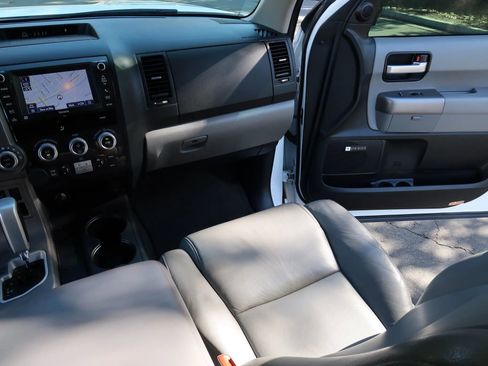 Used 2013 Toyota Sequoia Limited image 27