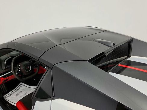 Used 2021 Chevrolet Corvette Stingray Premium Conv w/ Z51 Performance Package image 10