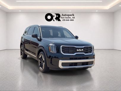 Used 2025 Kia Telluride S