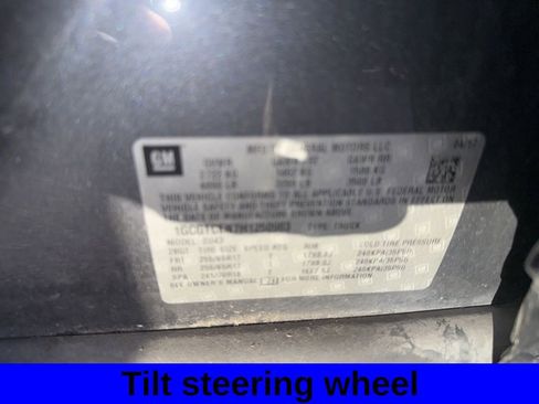 Used 2017 Chevrolet Colorado LT w/ Luxury Package, Chrome image 15