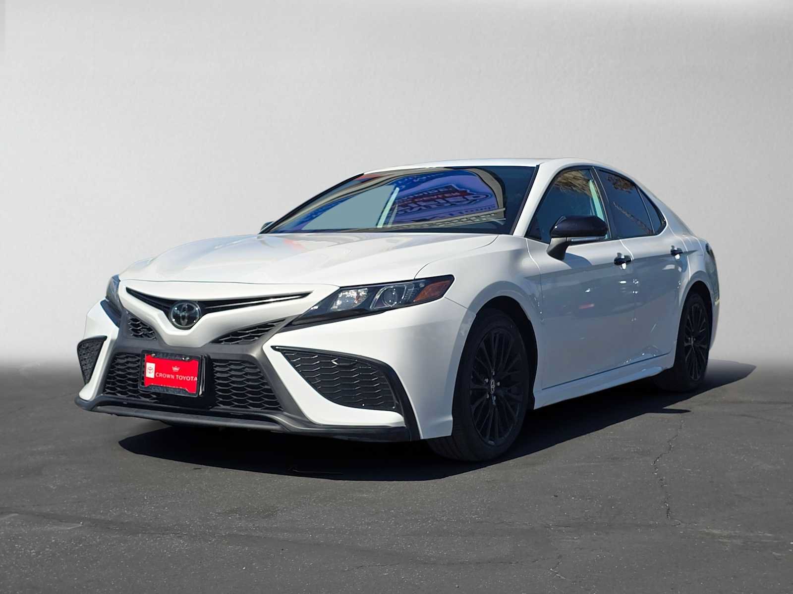 Certified 2022 Toyota Camry SE w/ Carpet Mat Package (TMS) FWD image 7