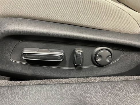 New 2025 Honda Accord SE image 13