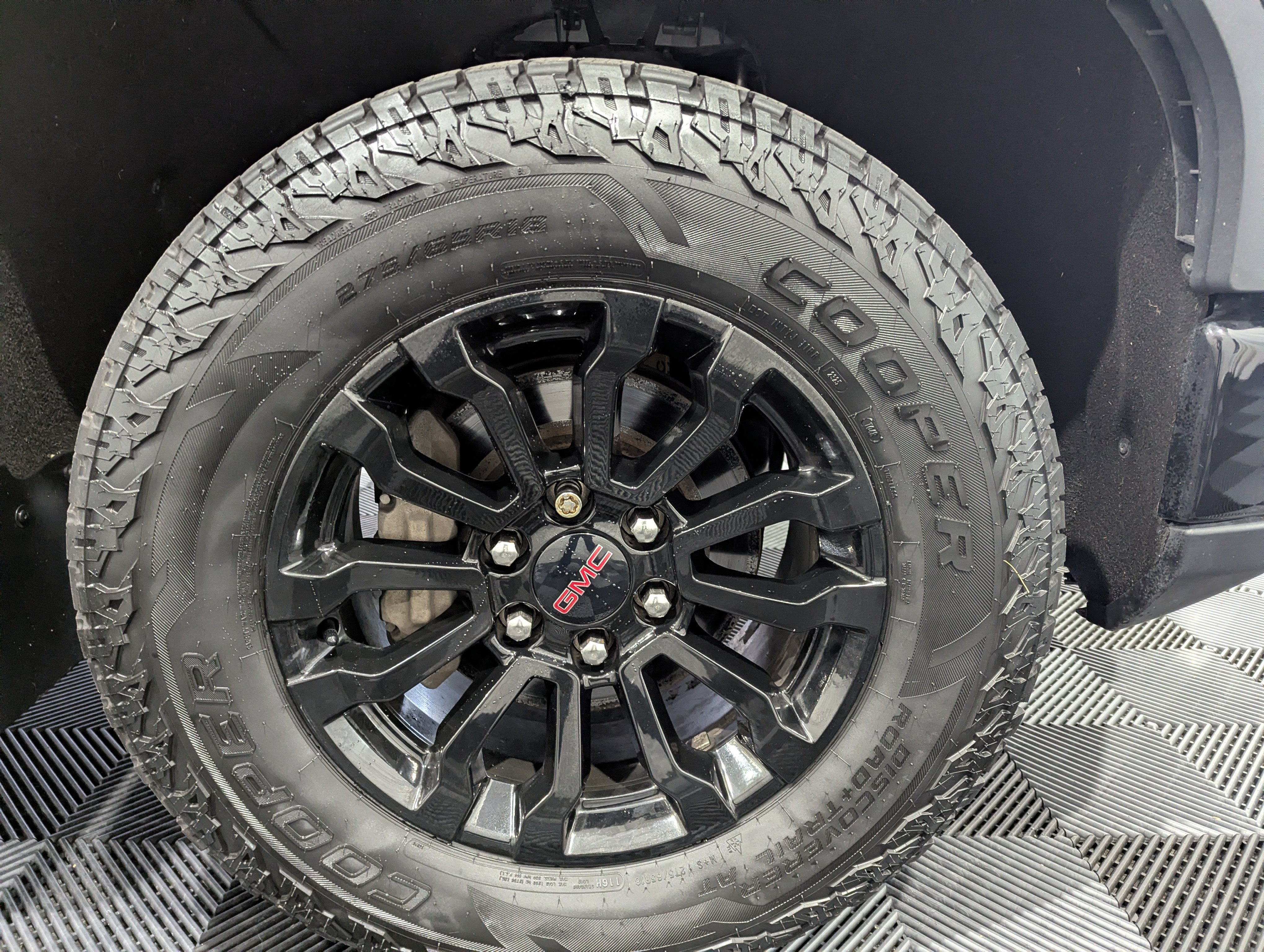 Used 2022 GMC Sierra 1500 AT4X AWD/4WD image 6