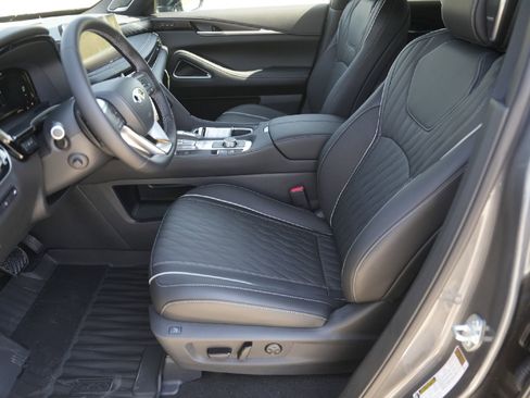 New 2026 INFINITI QX60 Autograph w/ Dark Cargo Package image 7