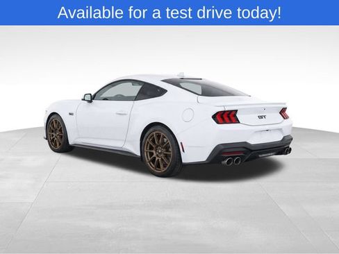 Used 2021 Ford Mustang GT w/ Equipment Group 301A RWD image 3