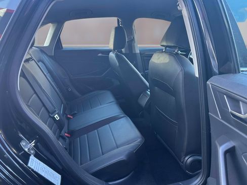 Used 2024 Volkswagen Jetta SE image 14