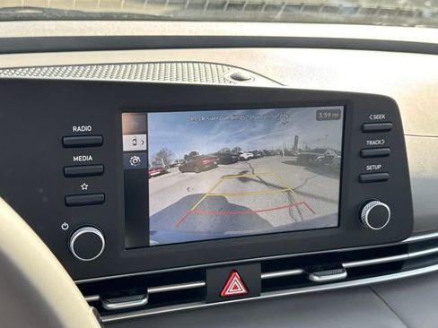 New 2026 Hyundai Elantra Sport FWD image 18