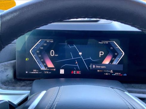 Certified 2024 BMW X5 xDrive40i w/ Premium Package image 26