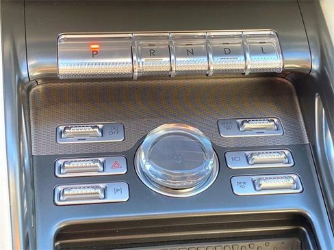 New 2026 Lincoln Nautilus Premier image 26