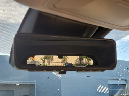 Used 2019 Toyota RAV4 Limited w/ Advanced Technology Package FWD image 26