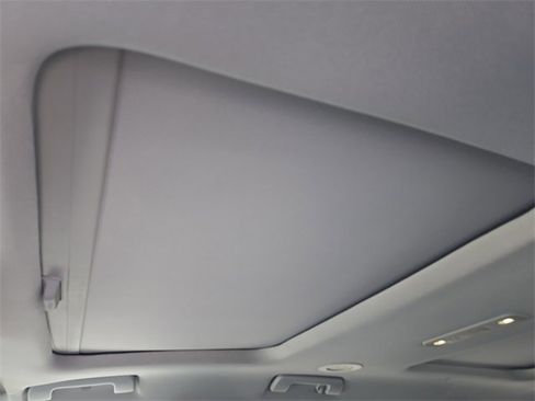 Used 2019 GMC Acadia SLT image 26