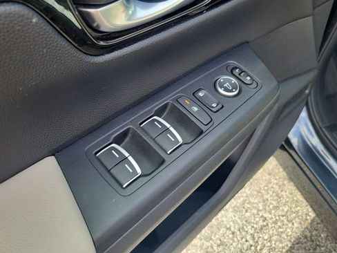 Certified 2023 Honda CR-V EX-L image 9
