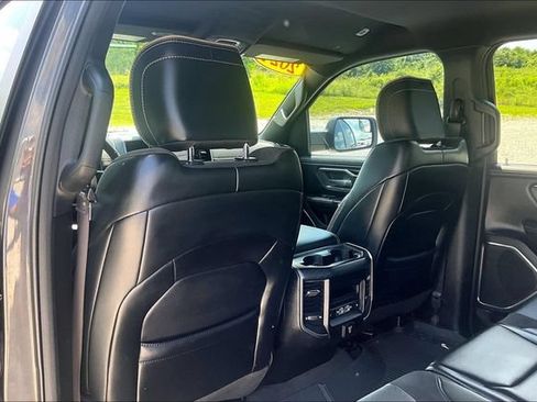 Used 2024 RAM 1500 Laramie AWD/4WD image 35
