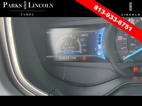 Used 2020 Ford Fusion SE image 29
