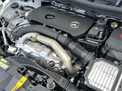 Certified 2026 Mercedes-Benz GLA 250 4MATIC image 27
