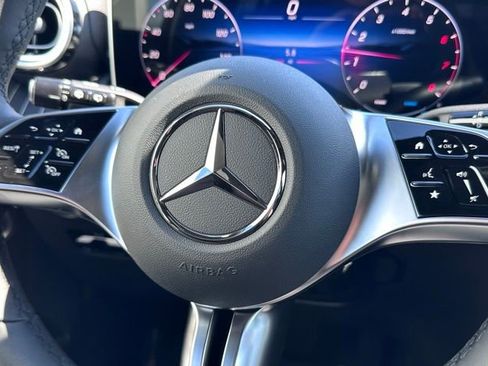 New 2026 Mercedes-Benz GLC 300 4MATIC image 17