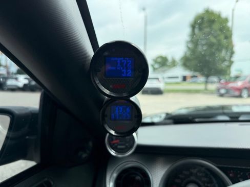 Used 2012 Ford Mustang Shelby GT500 w/ SVT Performance Pkg RWD image 17