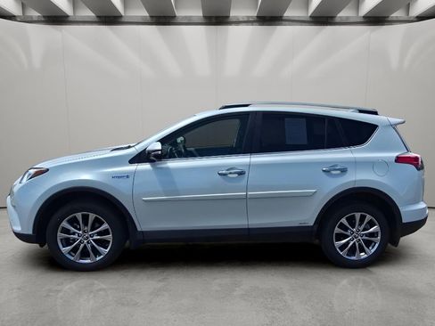 Used 2018 Toyota RAV4 Limited w/ Advanced Technology Package AWD/4WD image 2