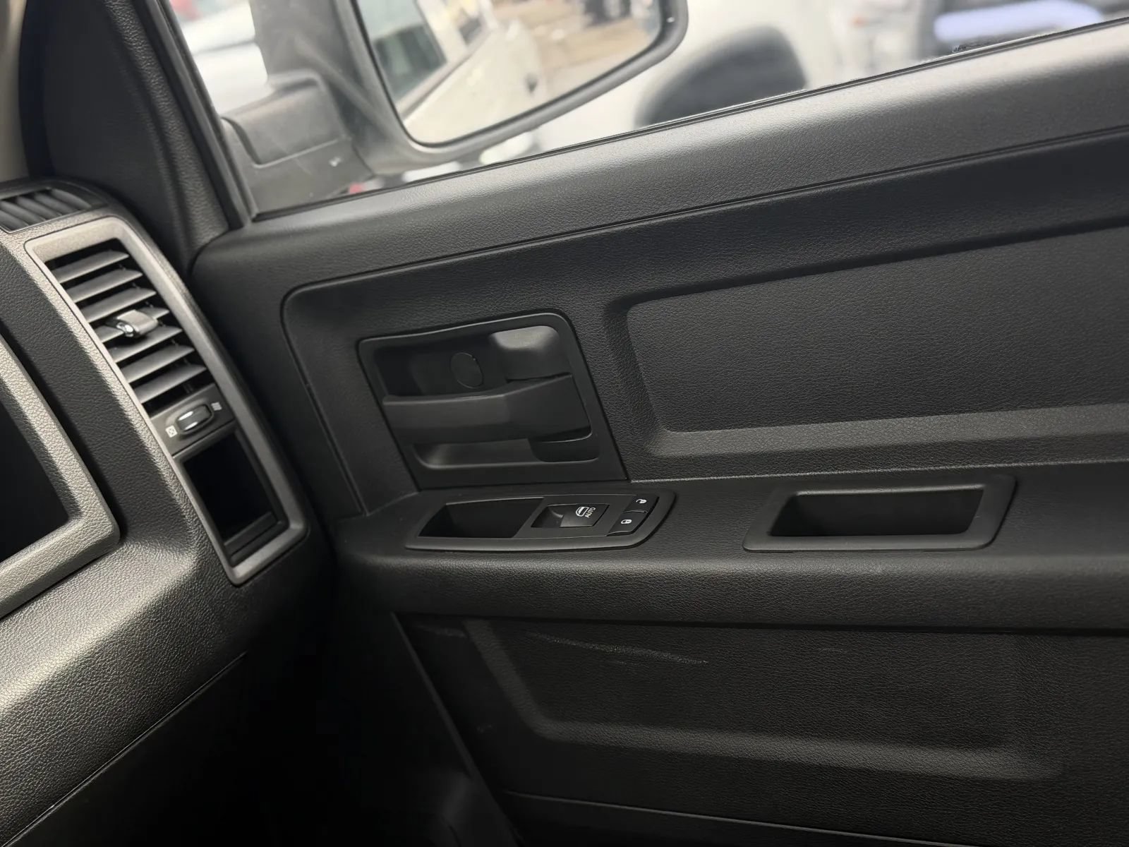 Used 2023 RAM 1500 Tradesman w/ Popular Equipment Group AWD/4WD image 35