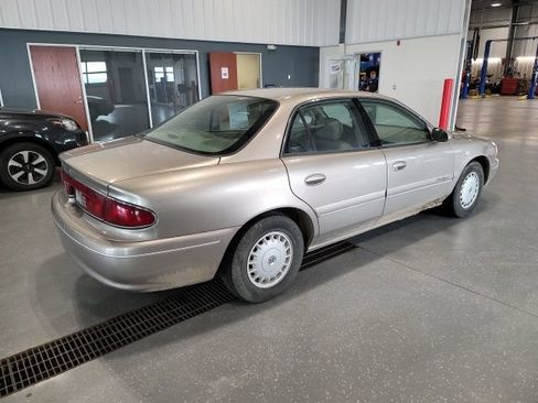 Used 1999 Buick Century Limited FWD image 7