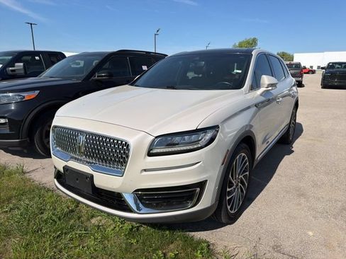 Used 2019 Lincoln Nautilus Reserve w/ Drivers Assistance Package AWD/4WD image 3