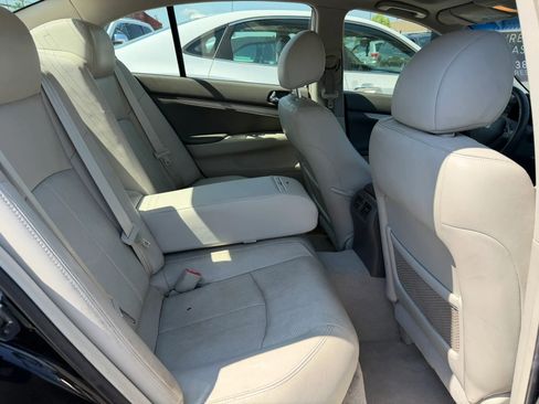 Used 2013 INFINITI G37 x Sedan w/ Premium Pkg AWD/4WD image 11