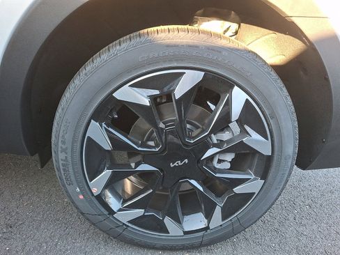 New 2026 Kia Sorento EX image 4