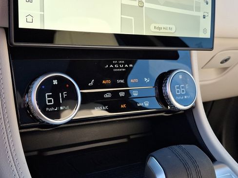 New 2026 Jaguar F-PACE R-Dynamic S image 14