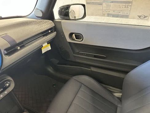 Certified 2025 MINI Cooper S image 25
