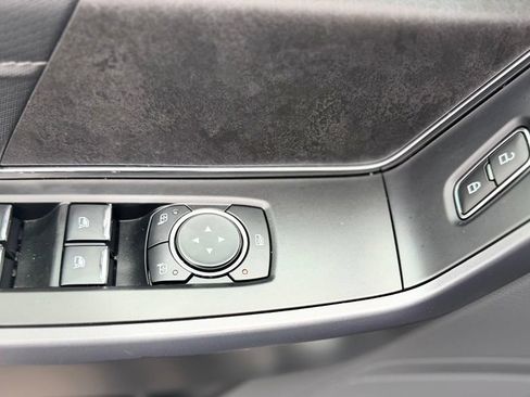 Used 2025 Ford F150 XLT w/ Equipment Group 301A Standard AWD/4WD image 19