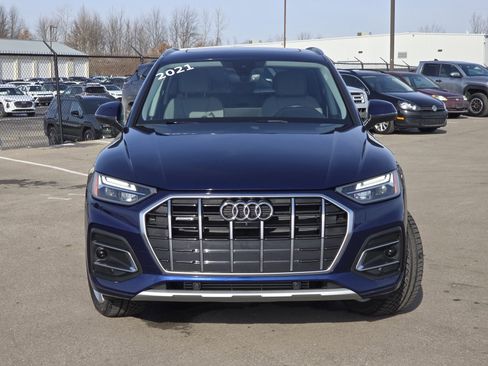 Used 2021 Audi Q5 Premium Plus w/ Premium Plus Package image 2