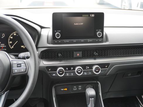 Used 2025 Honda CR-V EX image 15