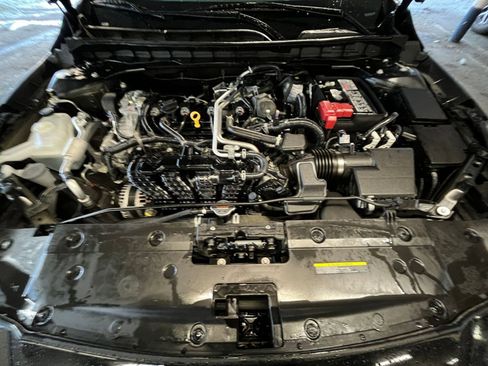 Used 2025 Nissan Altima 2.5 SV image 34