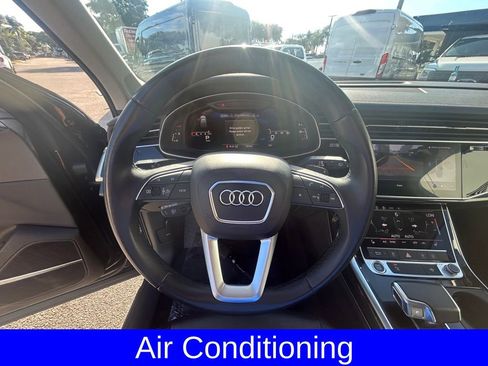 Used 2023 Audi Q7 3.0T Premium Plus image 13