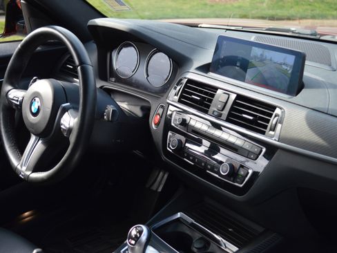 Used 2020 BMW M2 Competition w/ Executive Package image 30