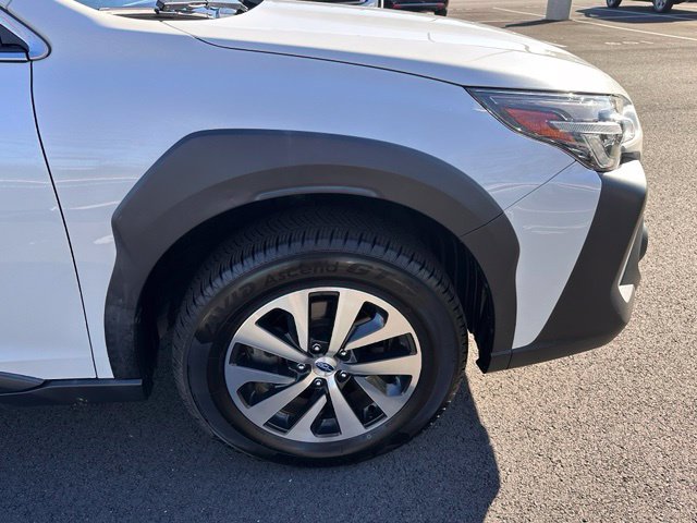 Used 2024 Subaru Outback Premium AWD/4WD image 14