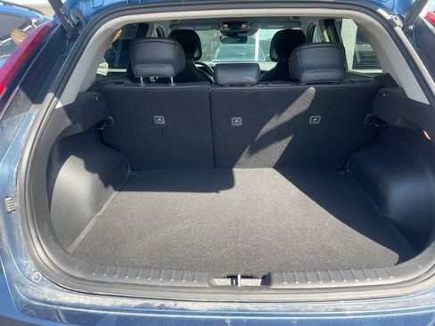 Used 2023 Kia Niro Wind w/ Wind Preserve Package FWD image 7