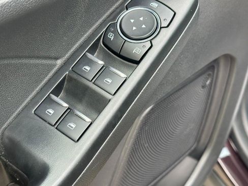 Used 2023 Ford Escape Platinum image 19