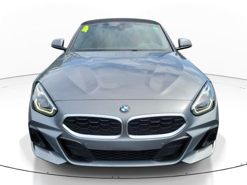 Used 2024 BMW Z4 sDrive30i w/ Premium Package RWD image 2