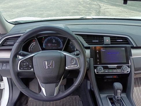 Used 2017 Honda Civic EX image 11