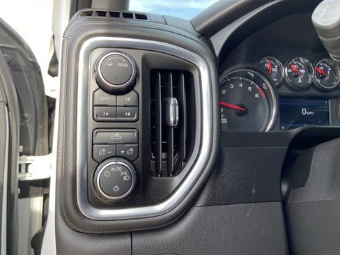 Used 2020 Chevrolet Silverado 1500 LT w/ All-Star Edition image 42