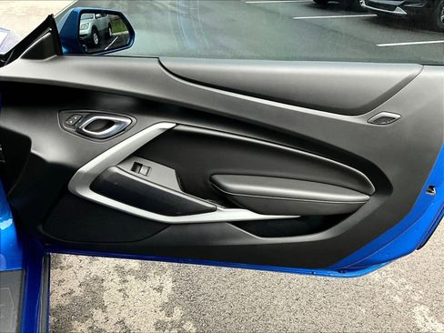 Used 2017 Chevrolet Camaro LS RWD image 25