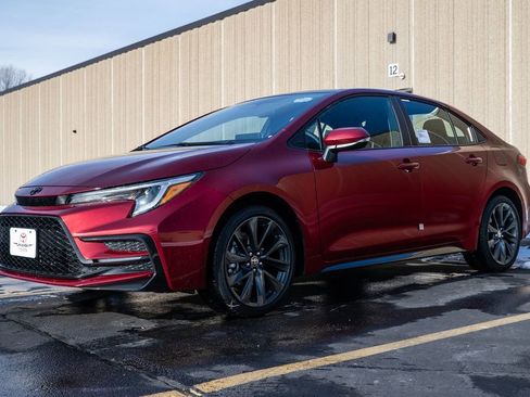 New 2026 Toyota Corolla SE w/ SE Package image 4