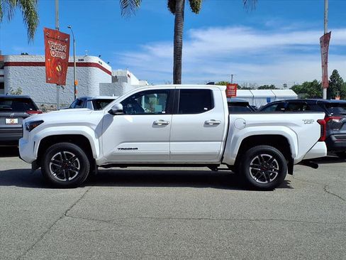 Certified 2024 Toyota Tacoma TRD Sport w/ TRD Sport Upgrade Package image 3