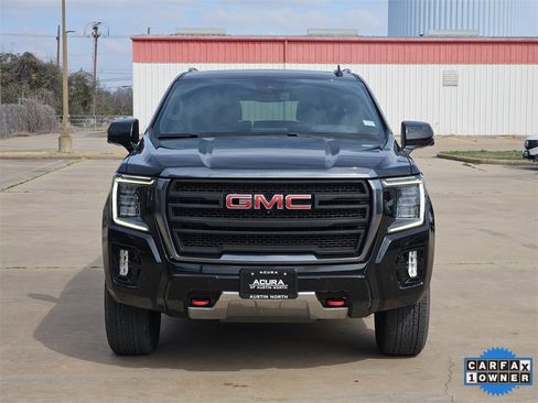 Used 2023 GMC Yukon XL AT4 w/ AT4 Premium Plus Package image 2