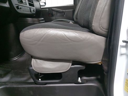 Used 2024 GMC Savana 2500 w/ Driver Convenience Package image 25