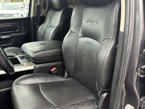Used 2015 RAM 1500 Laramie w/ Convenience Group AWD/4WD image 12
