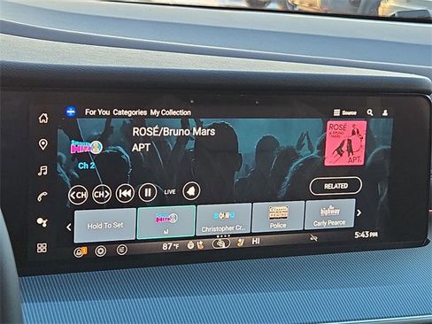 Certified 2025 Nissan Murano Platinum w/ Cargo Package image 16